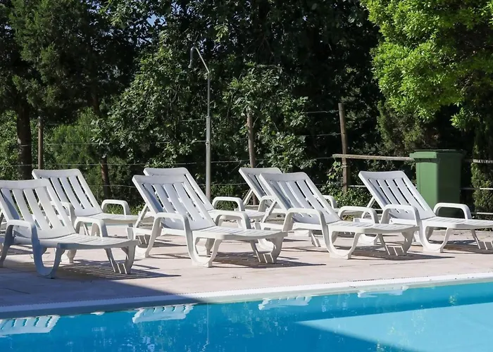 De Charme Avec Terrasse - 5 Pers, 2 Chambres, Espace Jardin - Api-1-52-1838 Coimbra